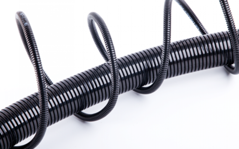 工業(yè)自動化線纜防護(hù)升級方案：三款耐用型軟管應(yīng)對磨損斷裂挑戰(zhàn)